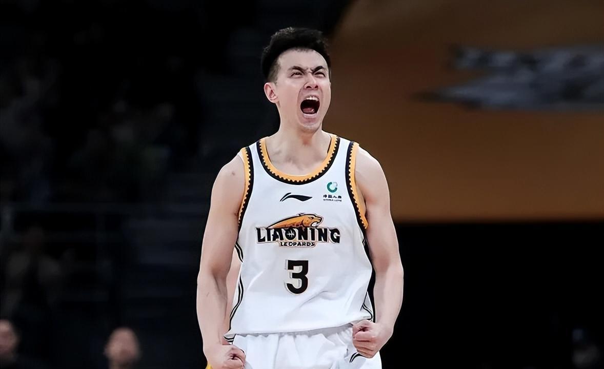 CBA一夜4惨案！辽篮狂胜四川52分，新疆遭同曦逆转，广州惨败上海