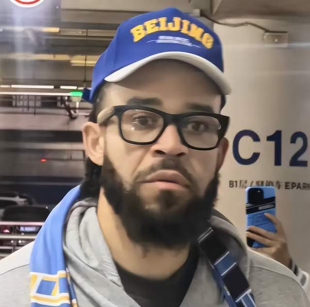 500万彩票网-38岁内线强援抵达北京，联手周琦，补齐短板，许利民冲总冠军稳了