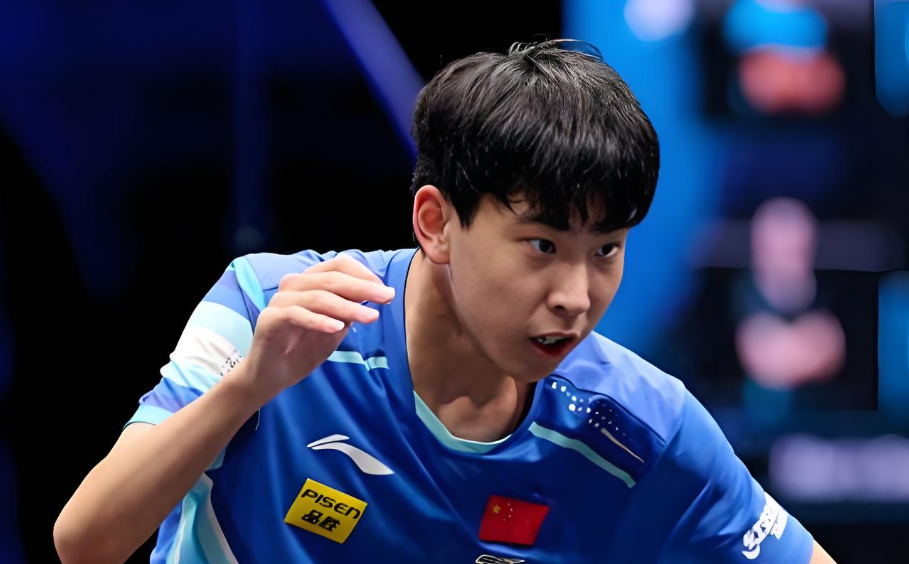 500万网彩票-3-2晋级!国乒17岁左手新星崛起:6-10极限翻盘,王皓等到他?